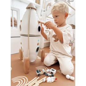 Classic world drewniana rakieta domek dla dzieci + figurki akc.